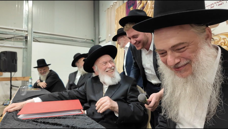 הגר"י זילברשטיין במעמד