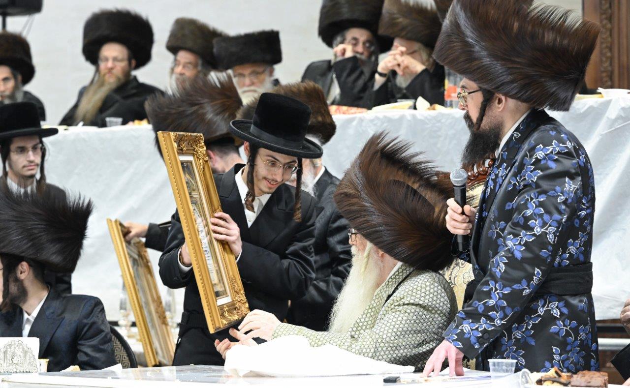 שבע ברכות אחרון והילולא קדישא בצאנז