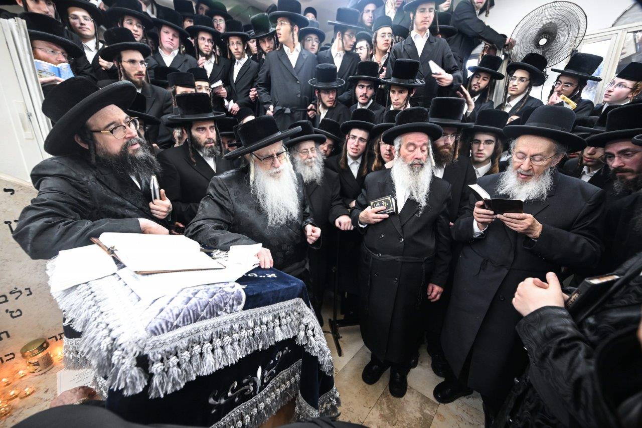 שבע ברכות אחרון והילולא קדישא בצאנז