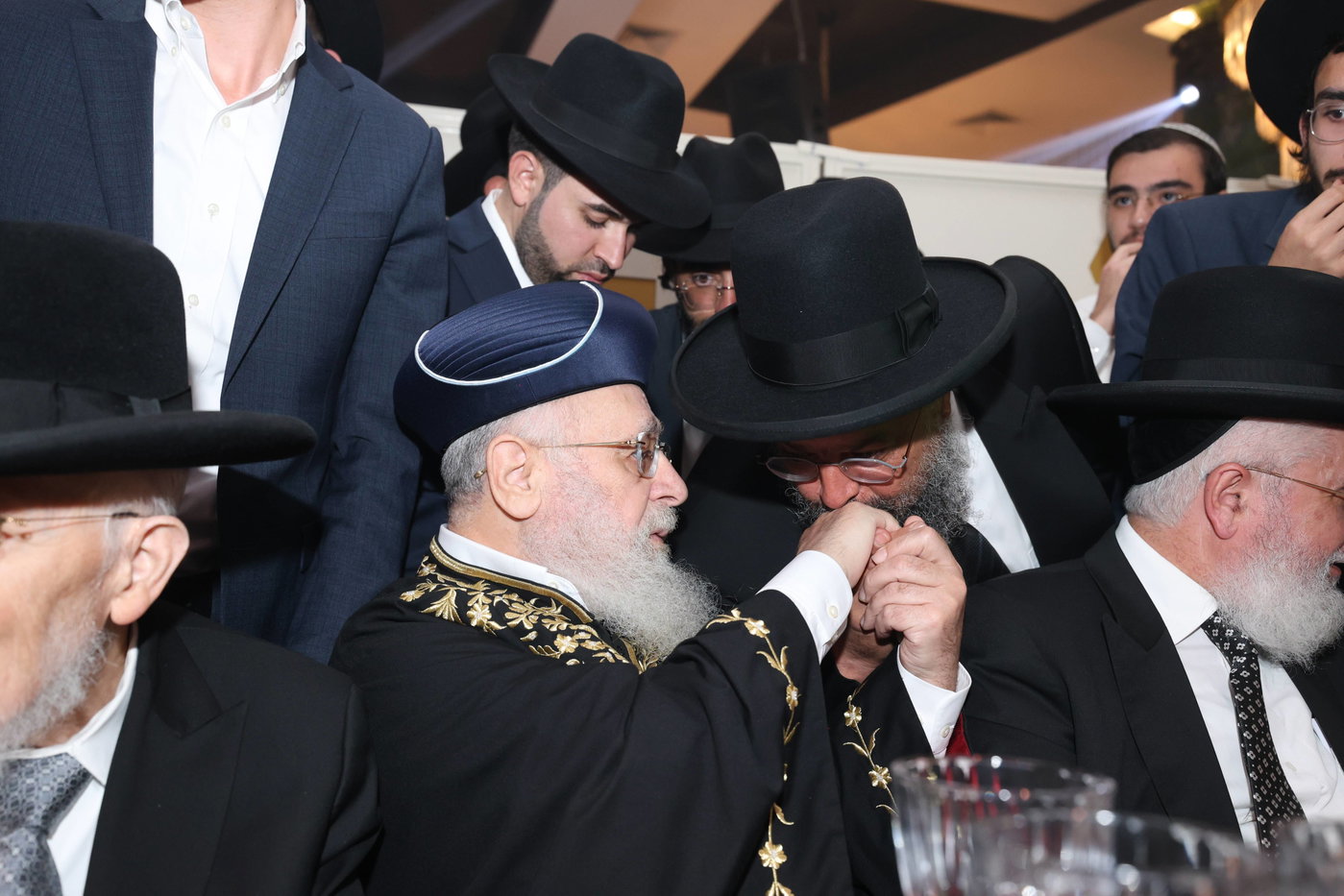 נישואי נכדתם המשותפת של הגר"י יוסף והגרש"מ עמאר