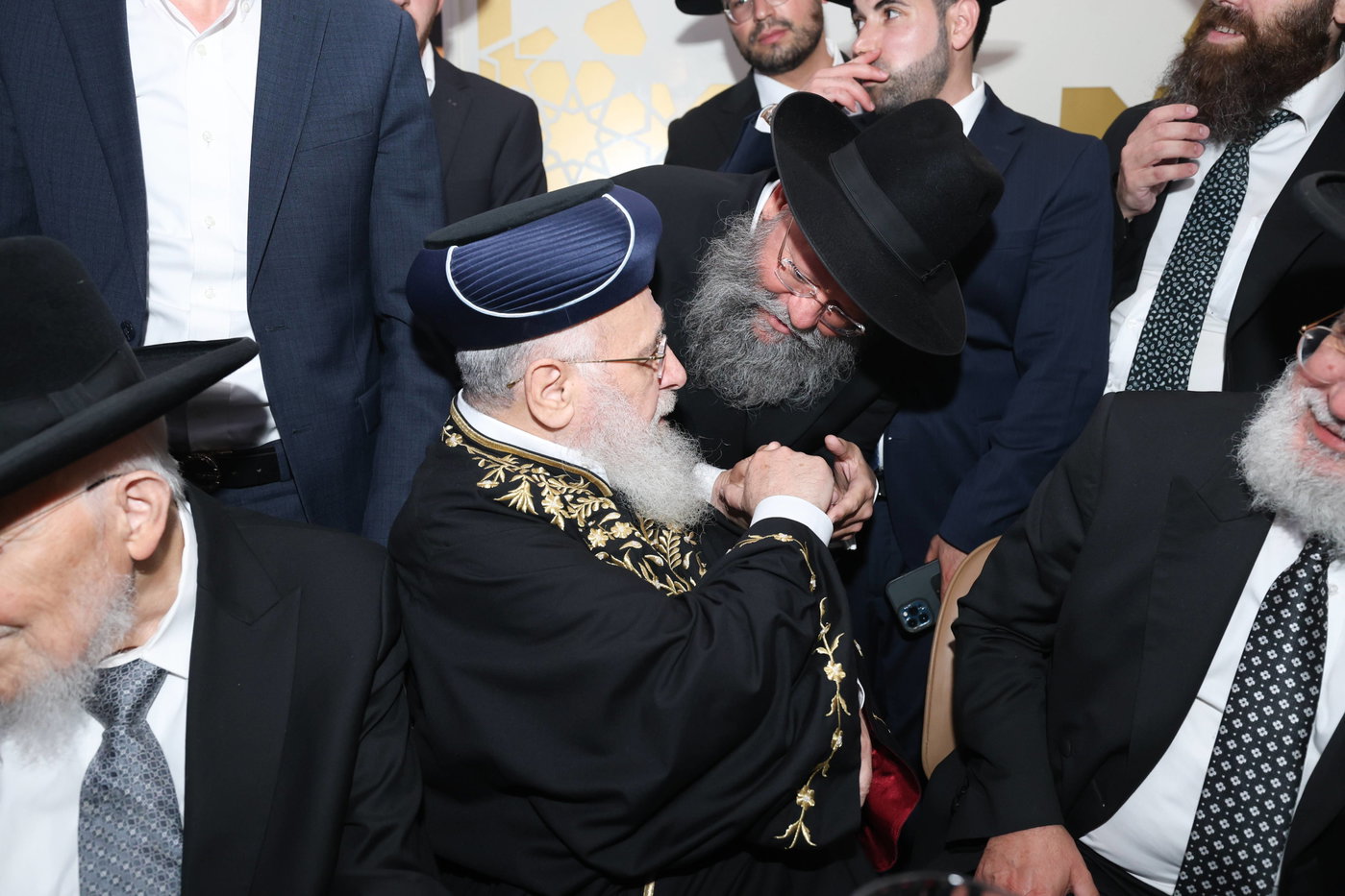 נישואי נכדתם המשותפת של הגר"י יוסף והגרש"מ עמאר
