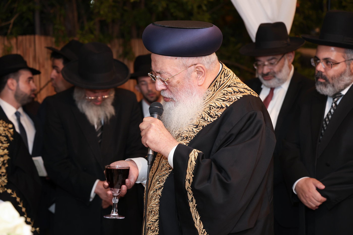 נישואי נכדתם המשותפת של הגר"י יוסף והגרש"מ עמאר