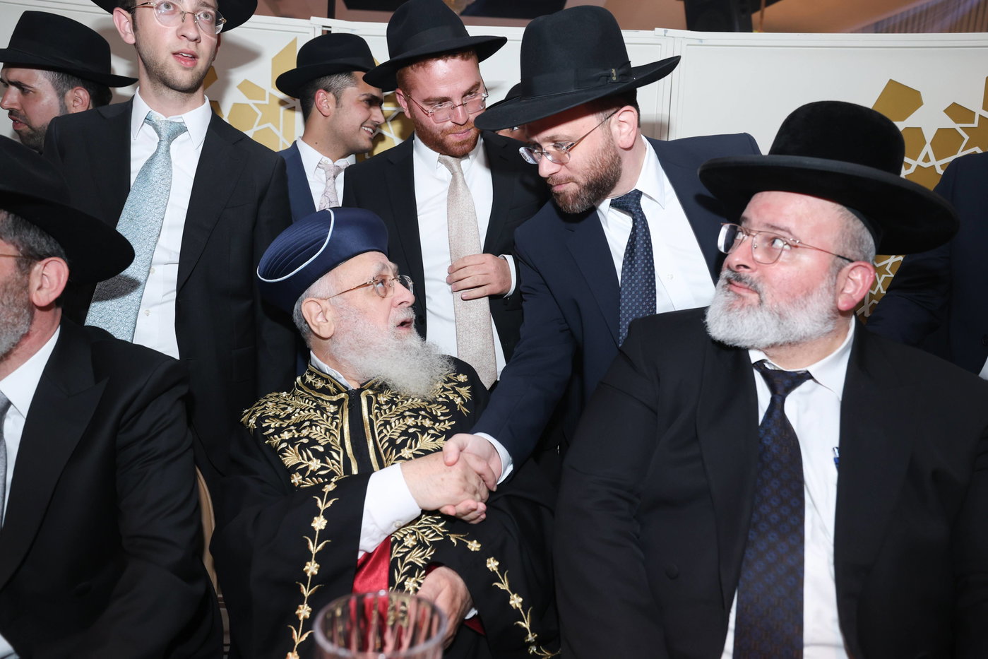 נישואי נכדתם המשותפת של הגר"י יוסף והגרש"מ עמאר