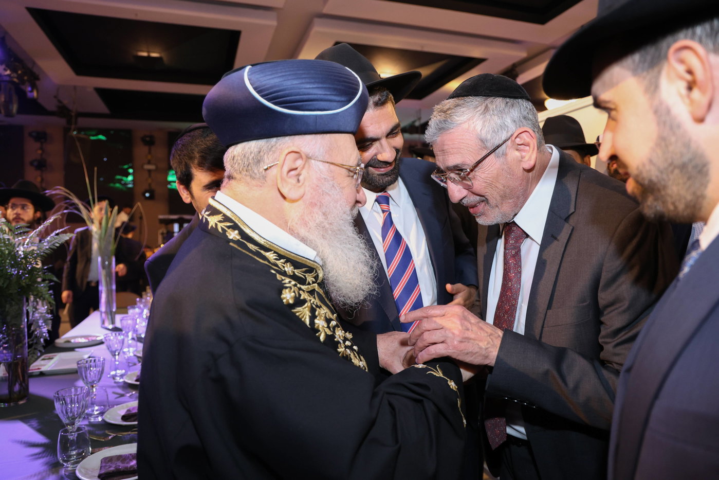 נישואי נכדתם המשותפת של הגר"י יוסף והגרש"מ עמאר