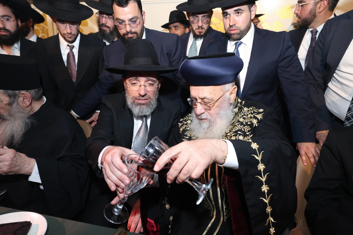 נישואי נכדתם המשותפת של הגר"י יוסף והגרש"מ עמאר