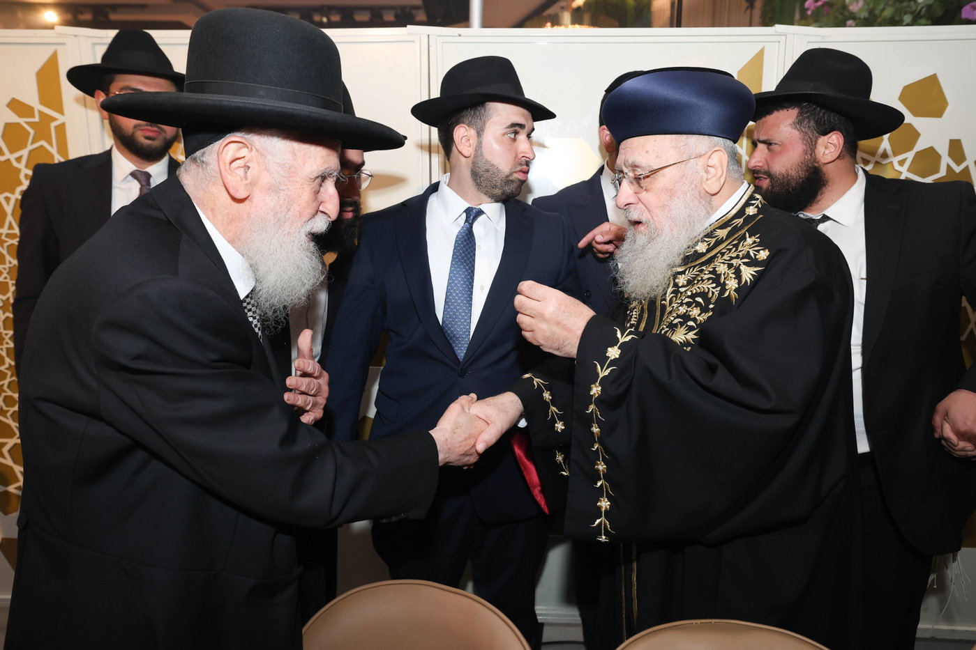 נישואי נכדתם המשותפת של הגר"י יוסף והגרש"מ עמאר