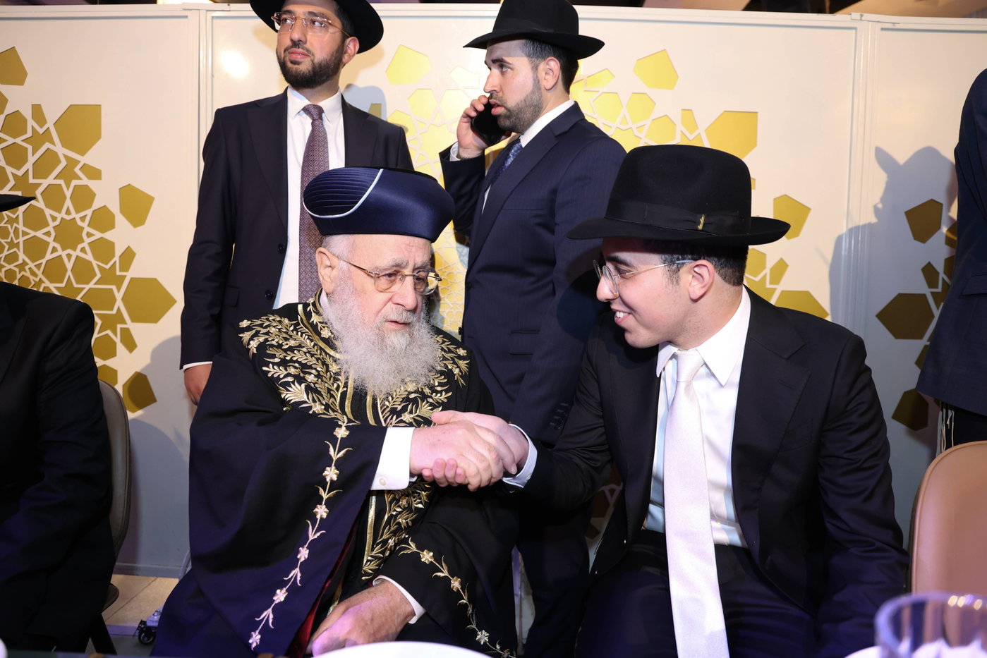 נישואי נכדתם המשותפת של הגר"י יוסף והגרש"מ עמאר