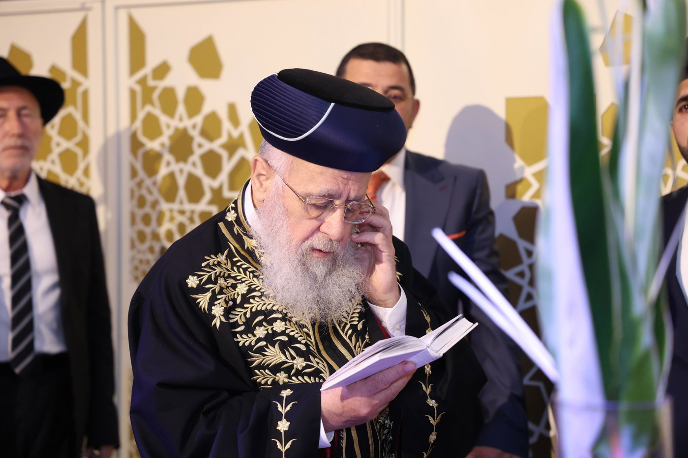 נישואי נכדתם המשותפת של הגר"י יוסף והגרש"מ עמאר