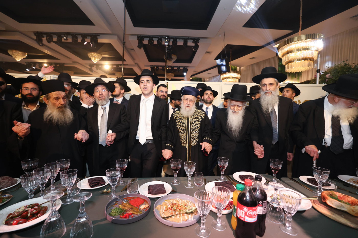 נישואי נכדתם המשותפת של הגר"י יוסף והגרש"מ עמאר