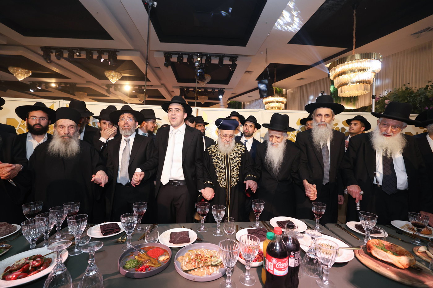 נישואי נכדתם המשותפת של הגר"י יוסף והגרש"מ עמאר