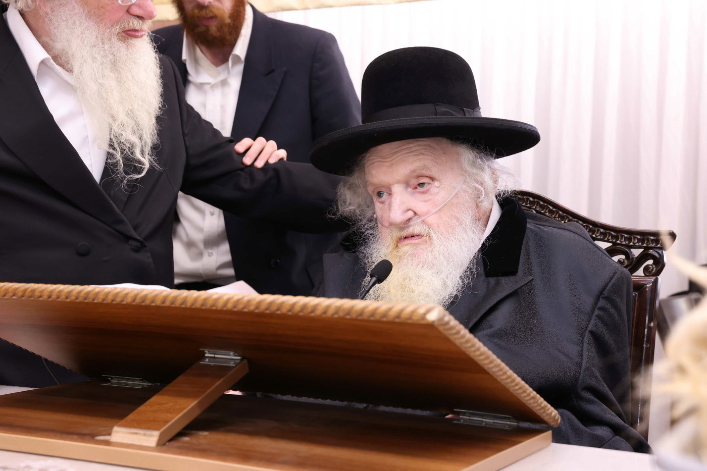 הגר"מ שטרנבוך במעמד 'ראשית הגז'