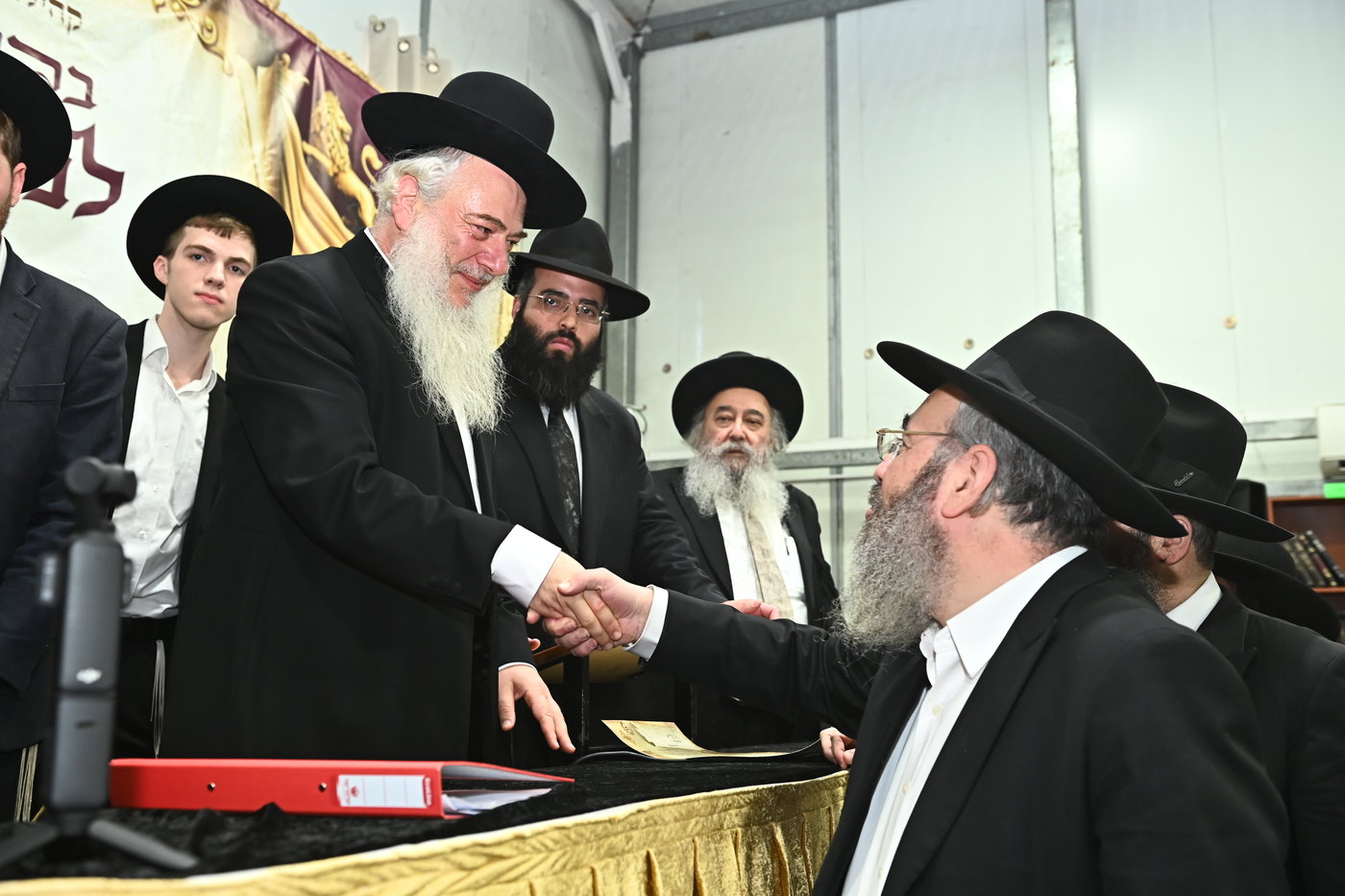 מעמד הכתרת רבי אליעזר רוט