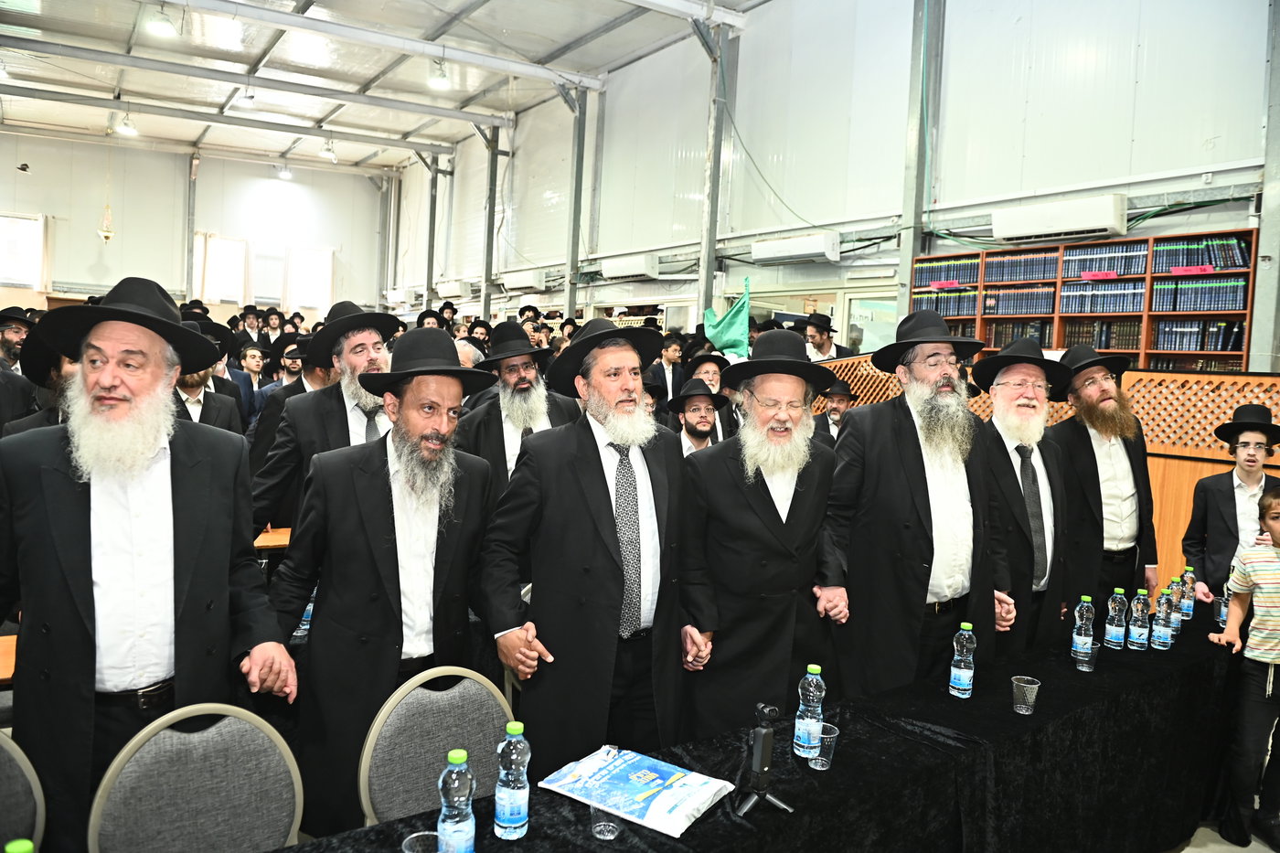מעמד הכתרת רבי אליעזר רוט