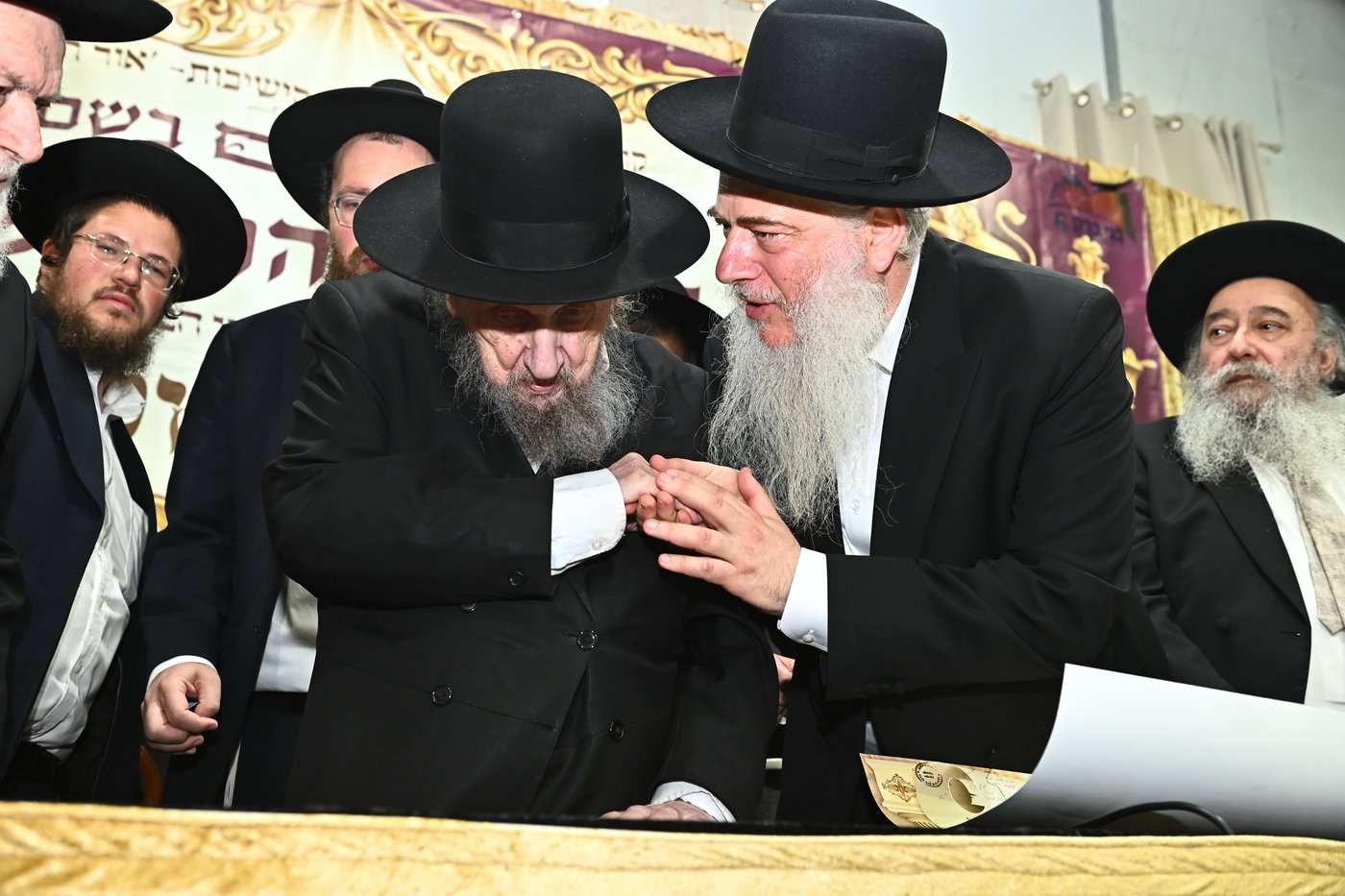 מעמד הכתרת רבי אליעזר רוט