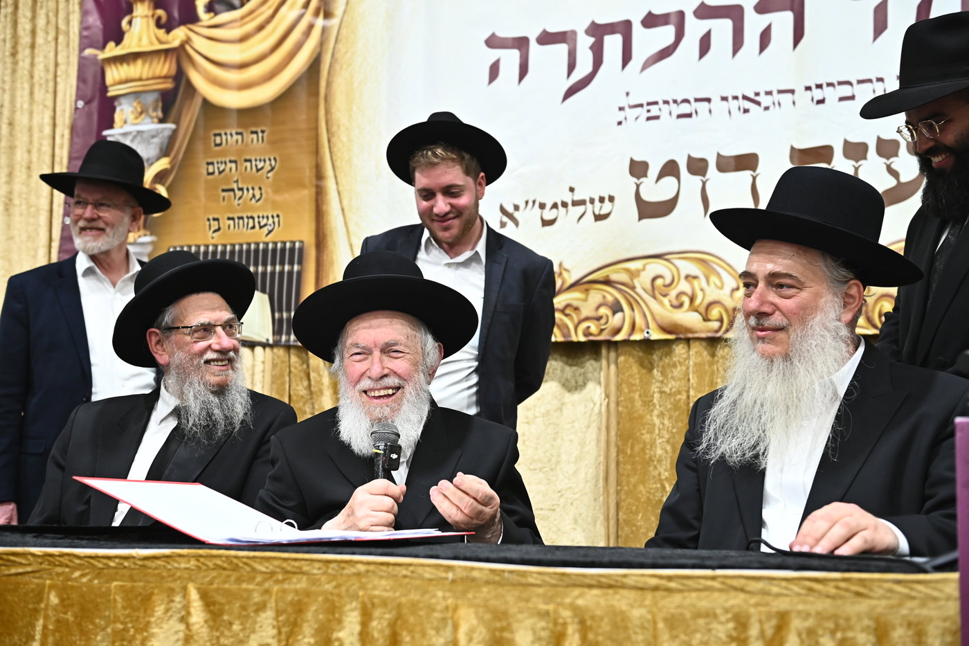 מעמד הכתרת רבי אליעזר רוט