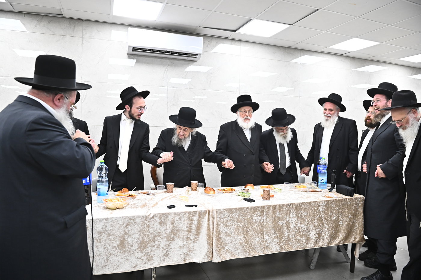 שבע ברכות לנין הגר"ד לנדו