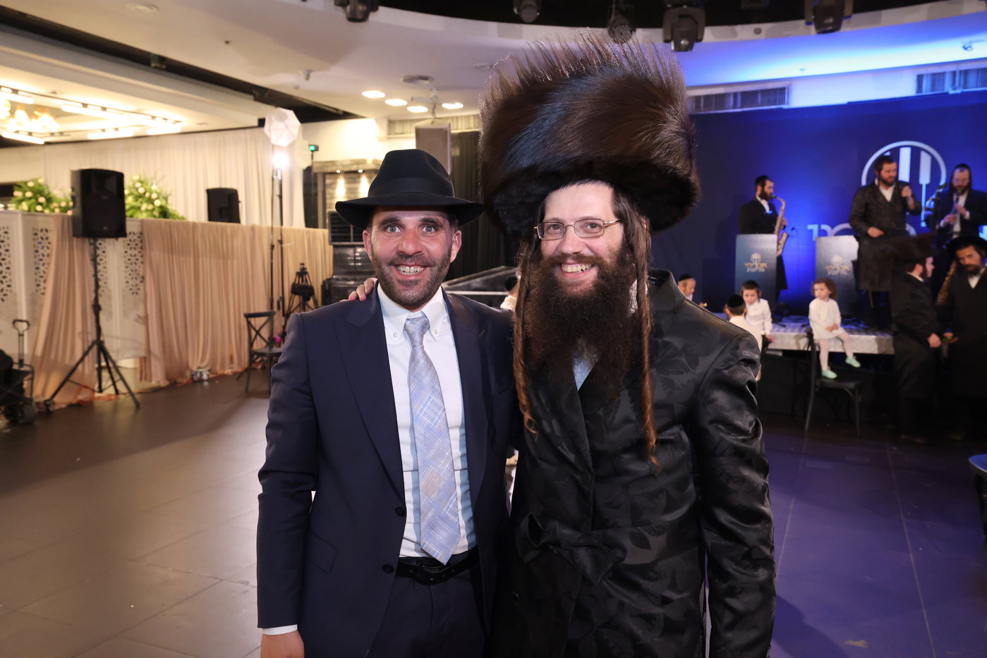 חתונת בנו של שמעון גולדברג