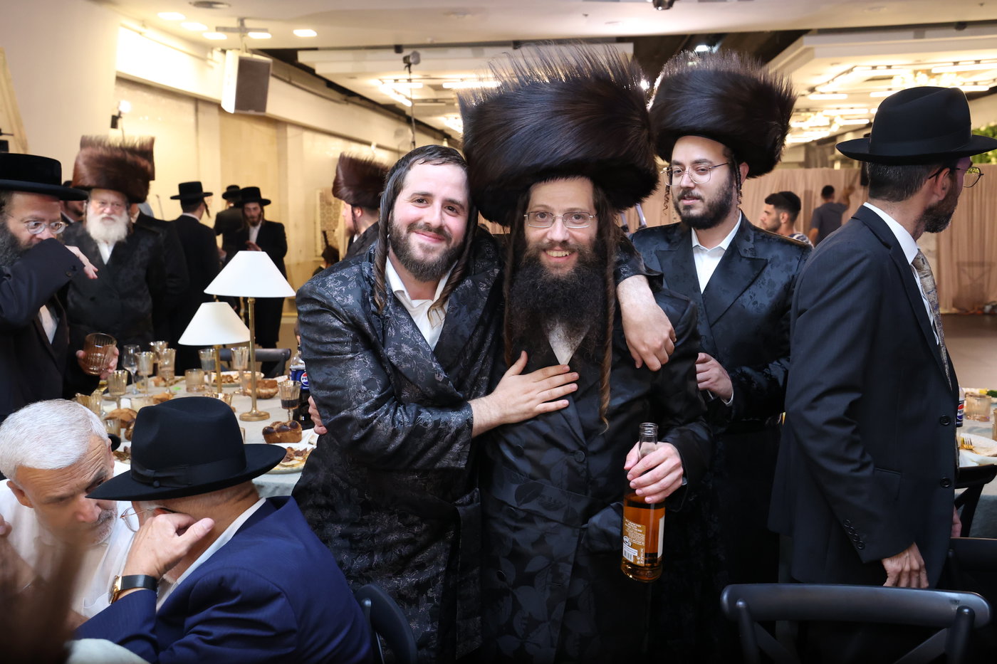 חתונת בנו של שמעון גולדברג
