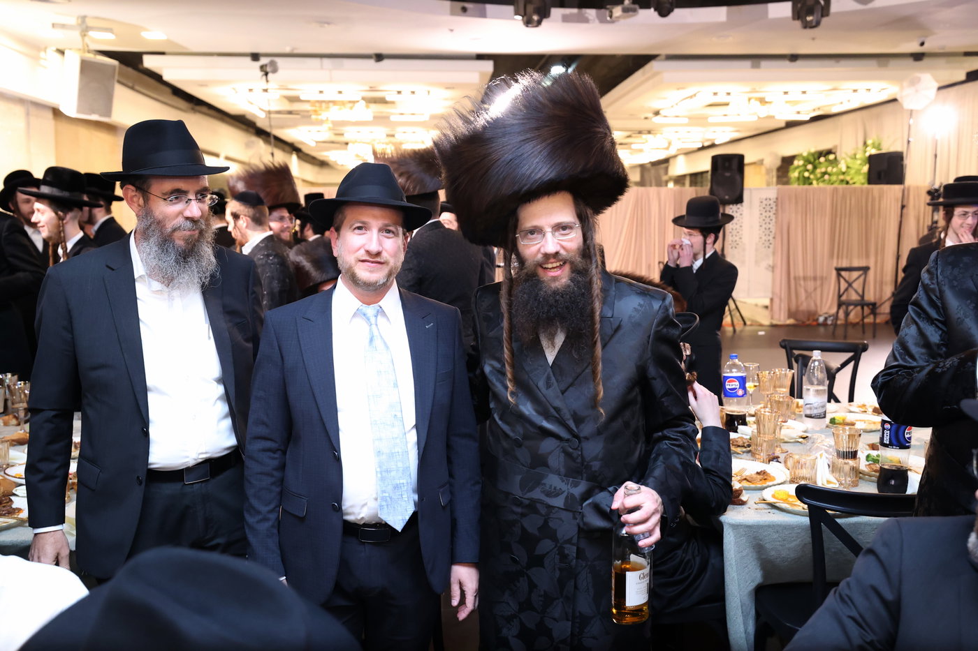 חתונת בנו של שמעון גולדברג