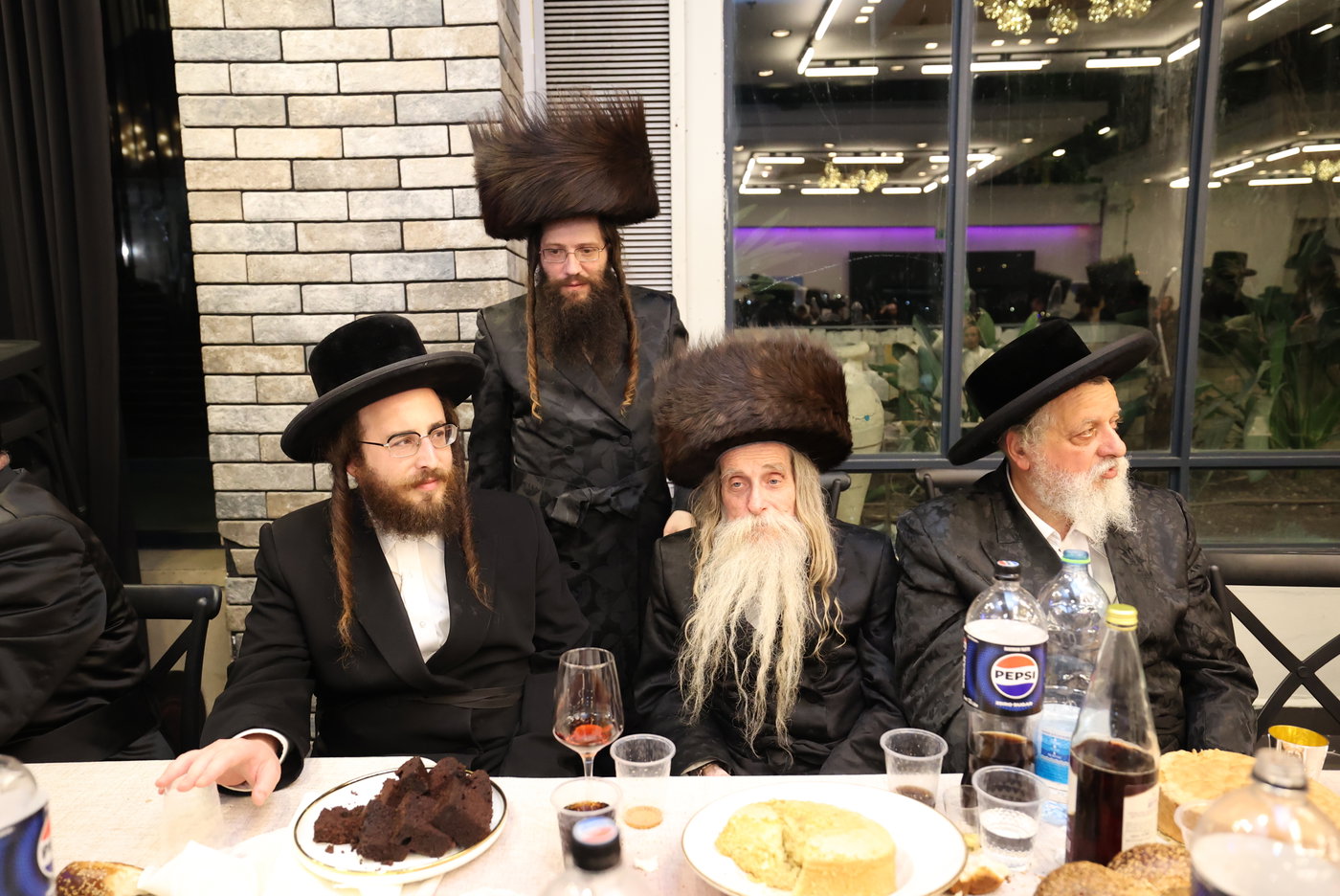 חתונת בנו של שמעון גולדברג