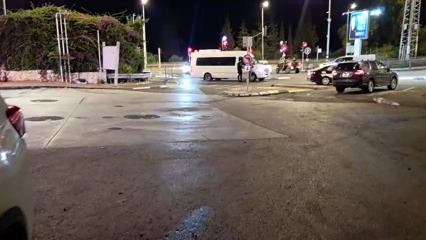 פינוי אחד המיניבוסים