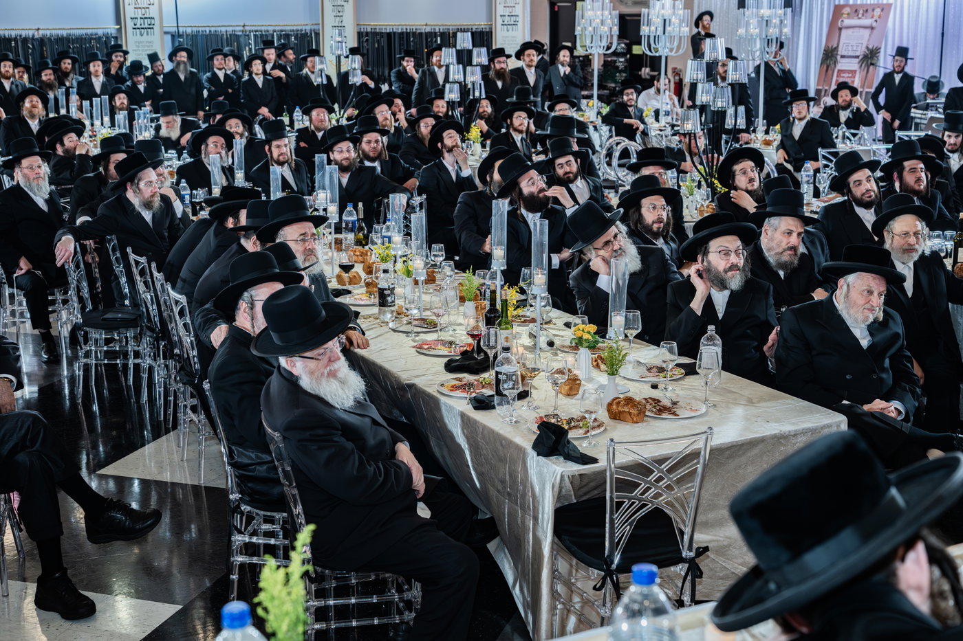 מסיבת שבע הברכות בסאטמר לכבודו של ר' חיים שלמה פישר