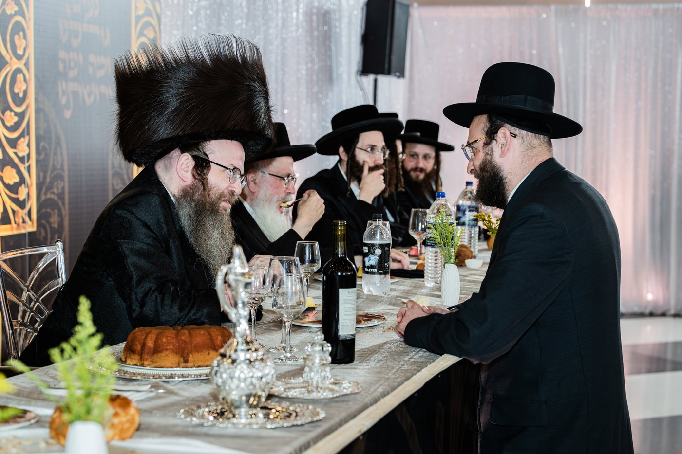 מסיבת שבע הברכות בסאטמר לכבודו של ר' חיים שלמה פישר