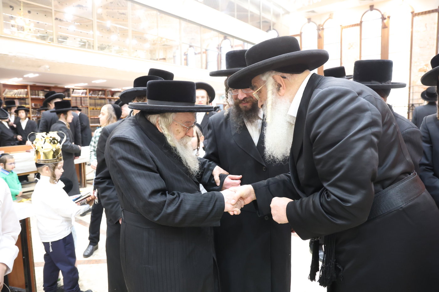 מסיבת חומש בדושינסקיא