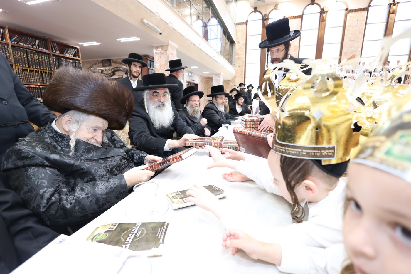 מסיבת חומש בדושינסקיא