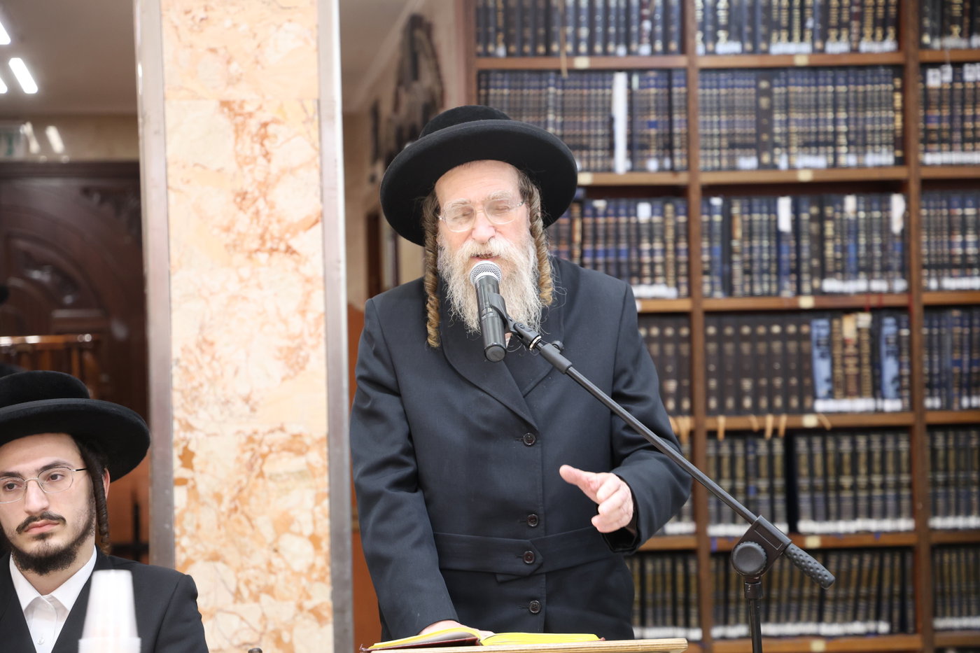 מסיבת חומש בדושינסקיא