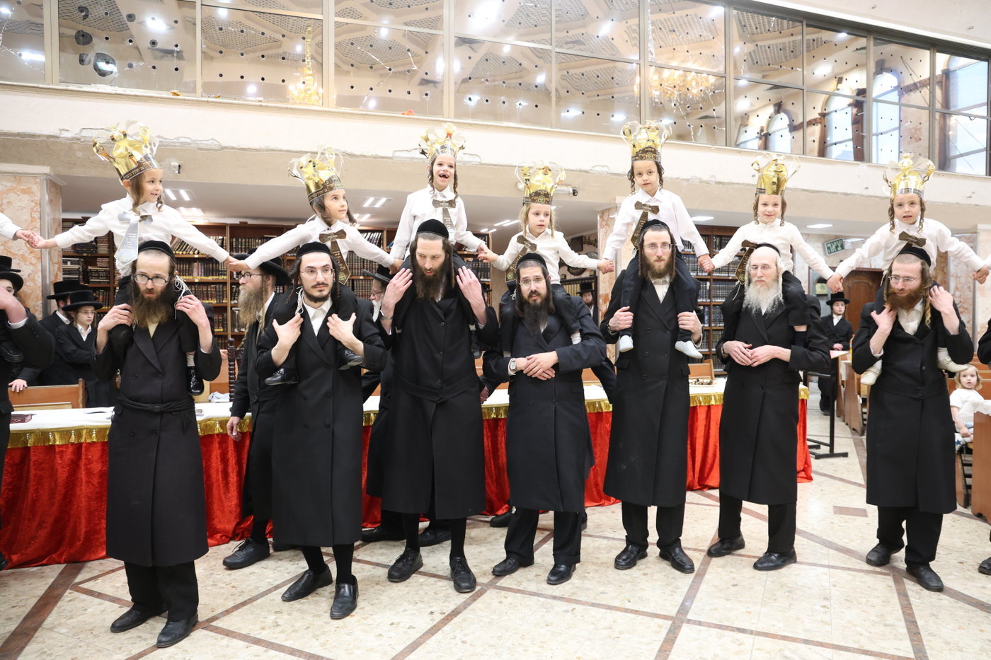 מסיבת חומש בדושינסקיא