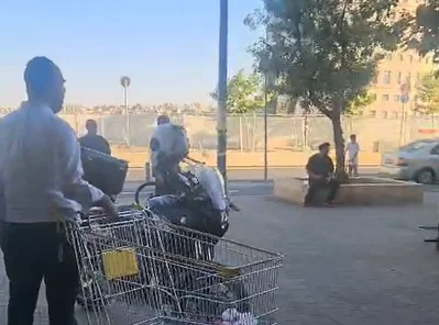 חרדה בסניף 'יש חסד' בשכונה החרדית: "נשים נשכבו על הרצפה בפחד מוות"
