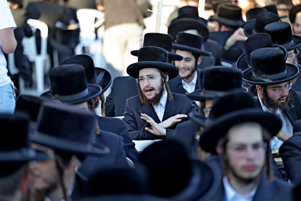 העצרת מול משרד היועמשית