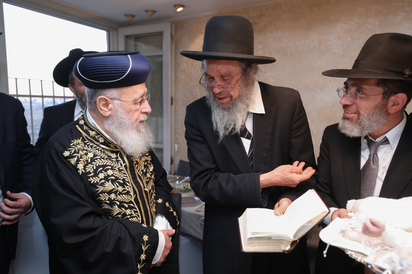פדיון הבן לנין הרשלצי''ם הגר"י יוסף והגרש"מ עמאר 