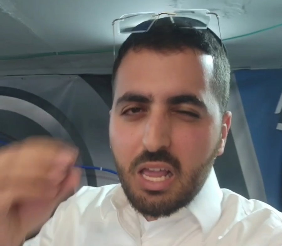 כתב 'כיכר' בפנייה ישירה לעזתים בערבית: "תגידו, איפה סינוואר?"