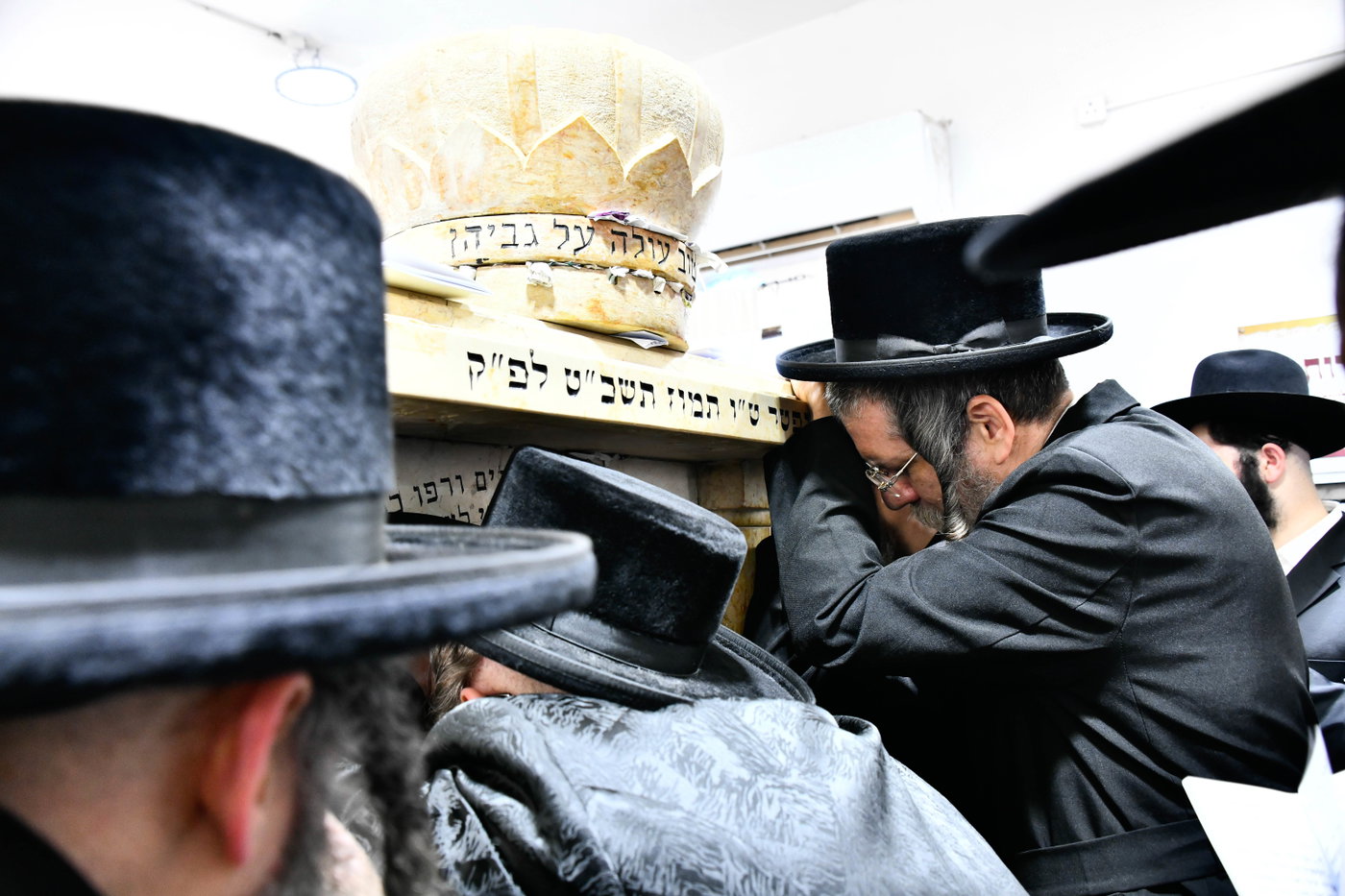 הילולא קדישא בקרעטשניף