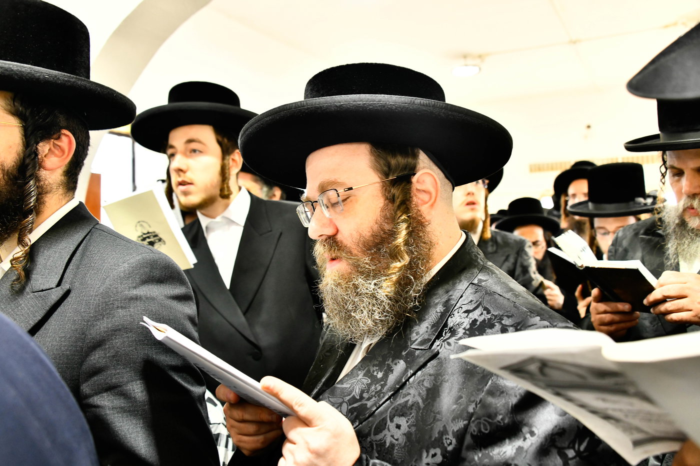 הילולא קדישא בקרעטשניף