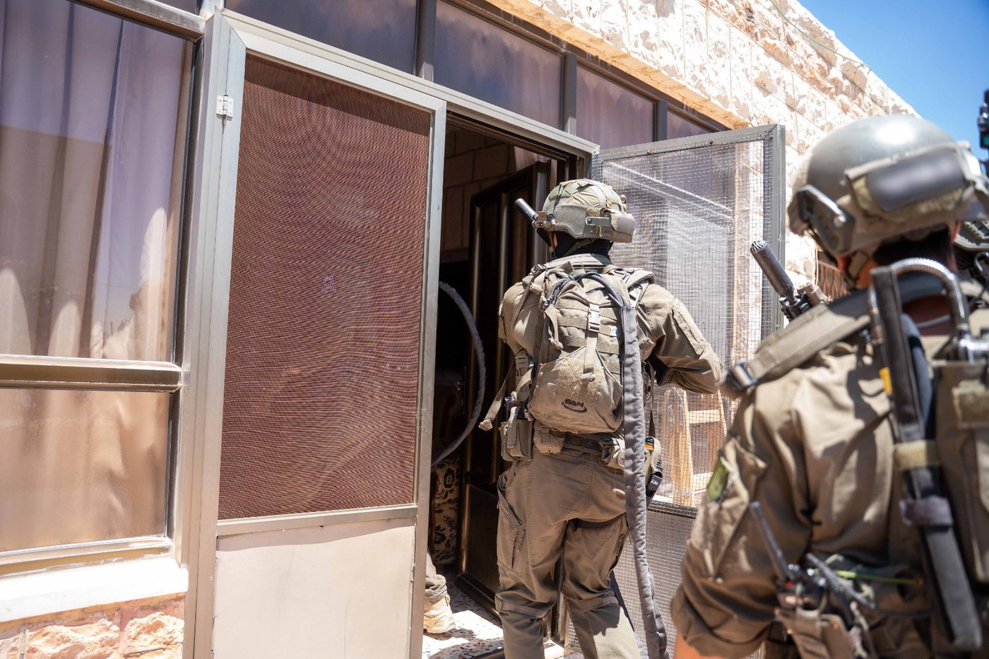 מבצע בשומרון: 8 מבוקשים נעצרו בכפר הפלסטיני אחרי התקרית עם החסידים
