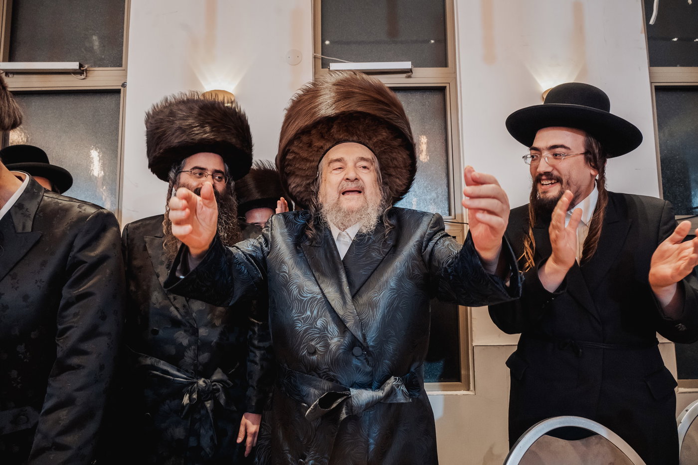 שמחת אירוסי נינת הגרי"מ שכטר