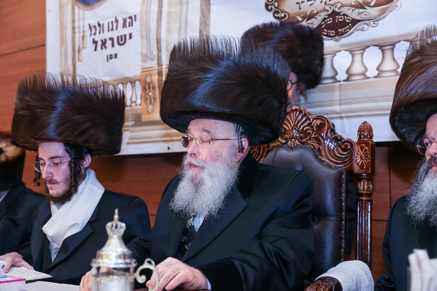 שמחת החתונה הגדולה, לנכדת האדמו"ר ממישקולץ