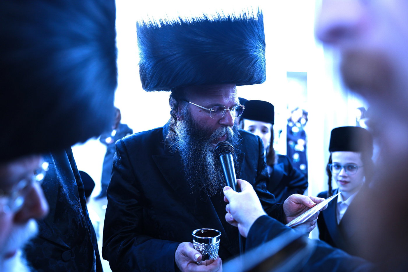 שמחת החתונה הגדולה, לנכדת האדמו"ר ממישקולץ
