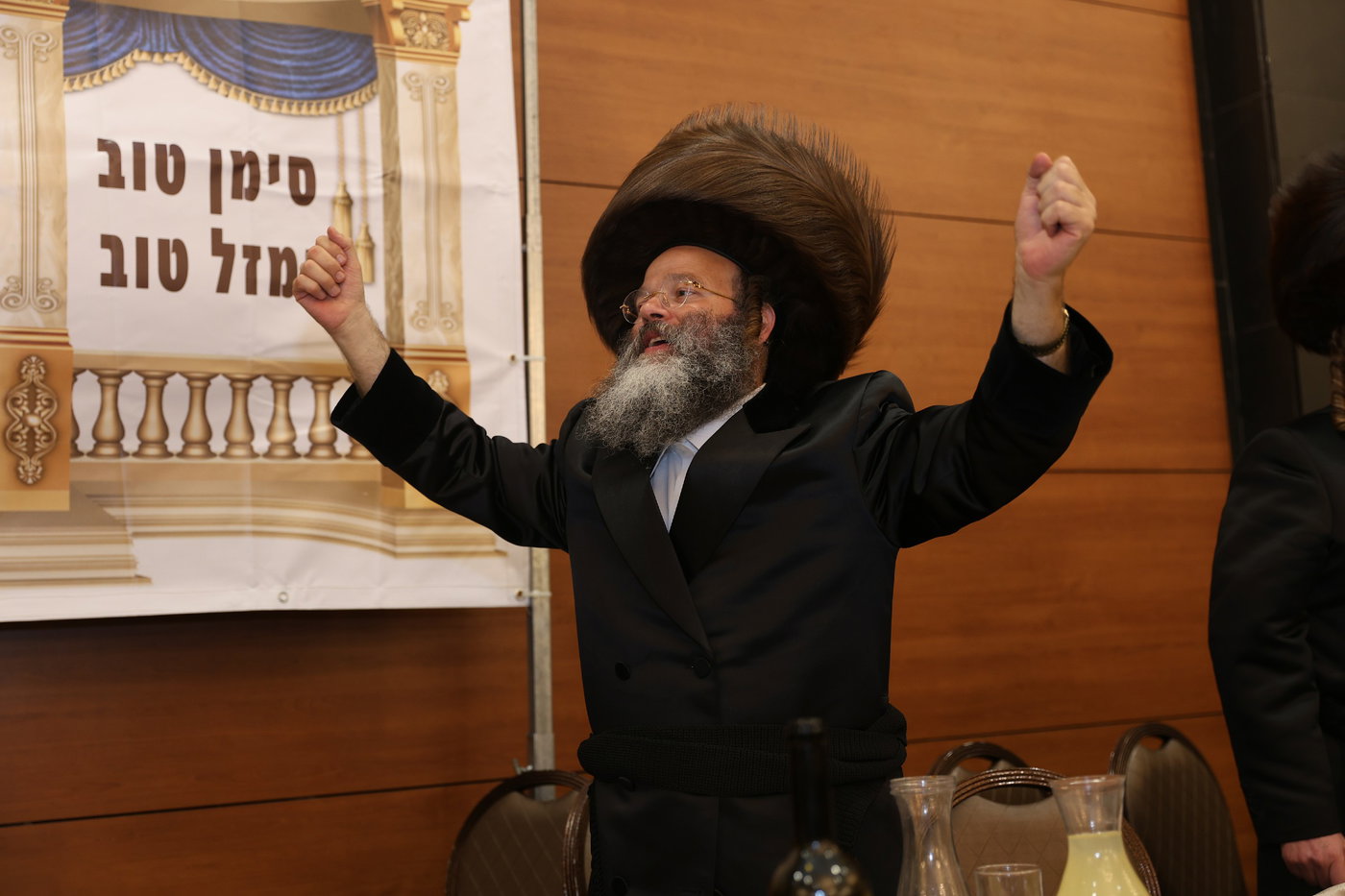 שמחת החתונה הגדולה, לנכדת האדמו"ר ממישקולץ