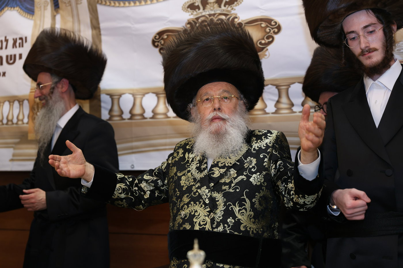 שמחת החתונה הגדולה, לנכדת האדמו"ר ממישקולץ