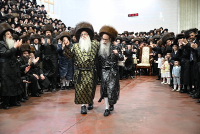 שמחת בית צאנז זוויעהל - נדבורנה חיפה - אטניא