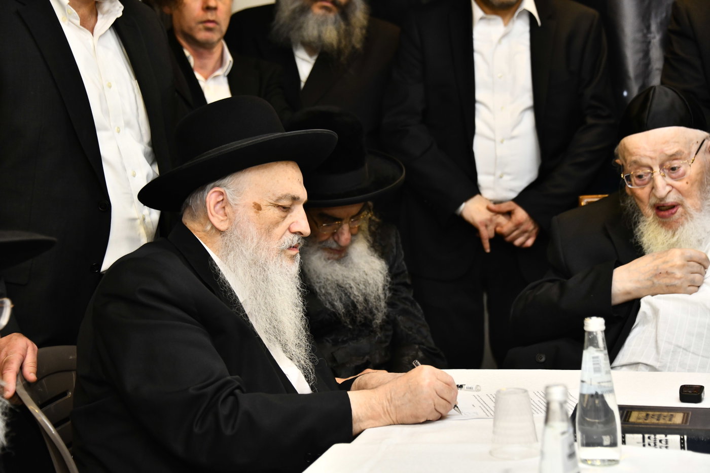 הכינוס במעונו של הגרמ"צ ברגמן