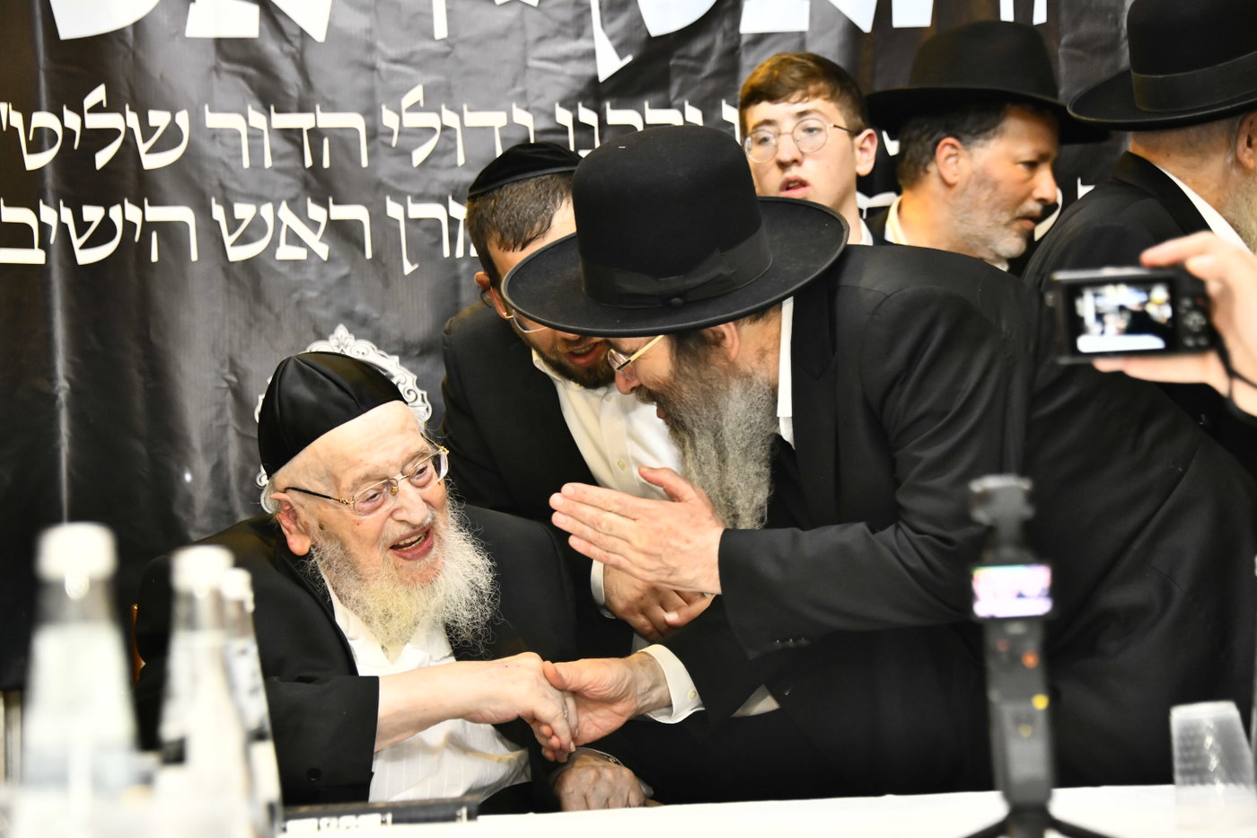 הכינוס במעונו של הגרמ"צ ברגמן