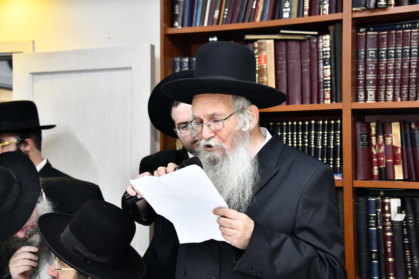 הכינוס במעונו של הגרמ"צ ברגמן