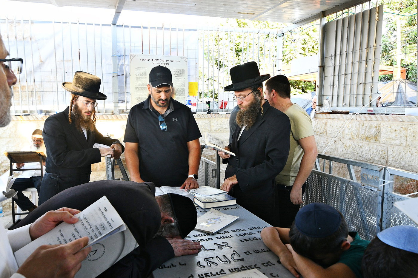 הילולא קדישא בעג'ור