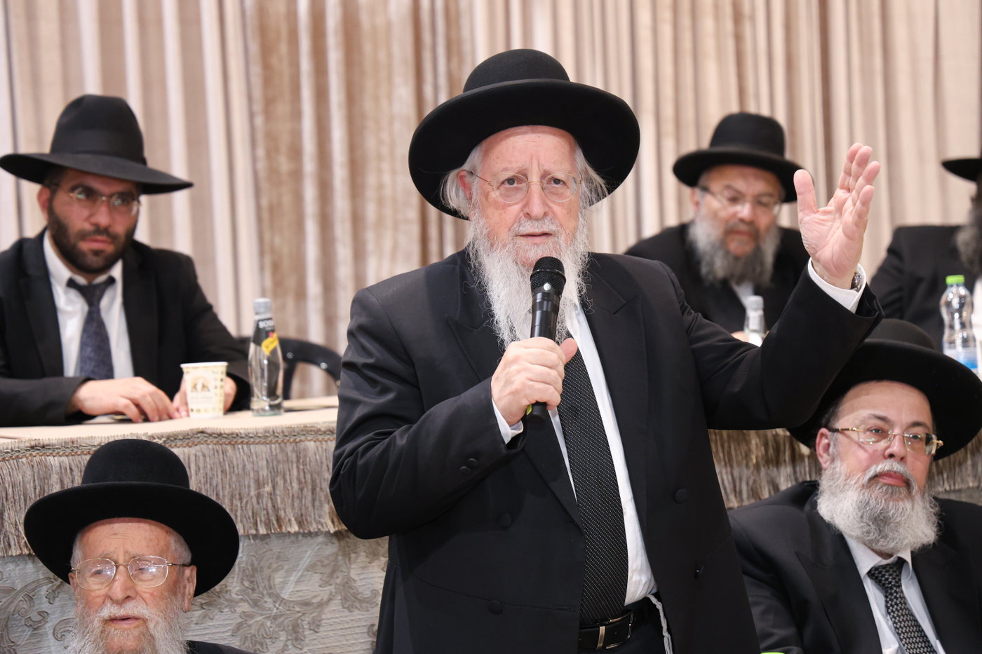 מסיבת חומש במוסדי עולם