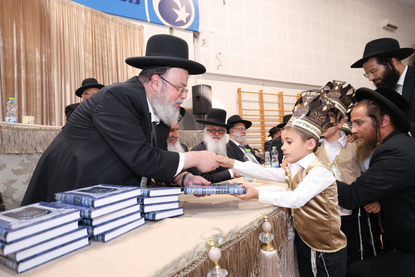 מסיבת חומש במוסדי עולם
